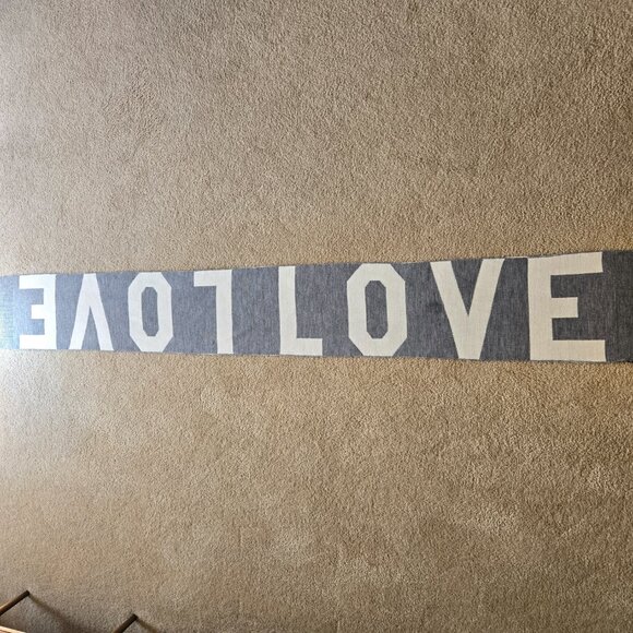 Rebecca Minkoff LOVE Scarf Grey White - Picture 2 of 8